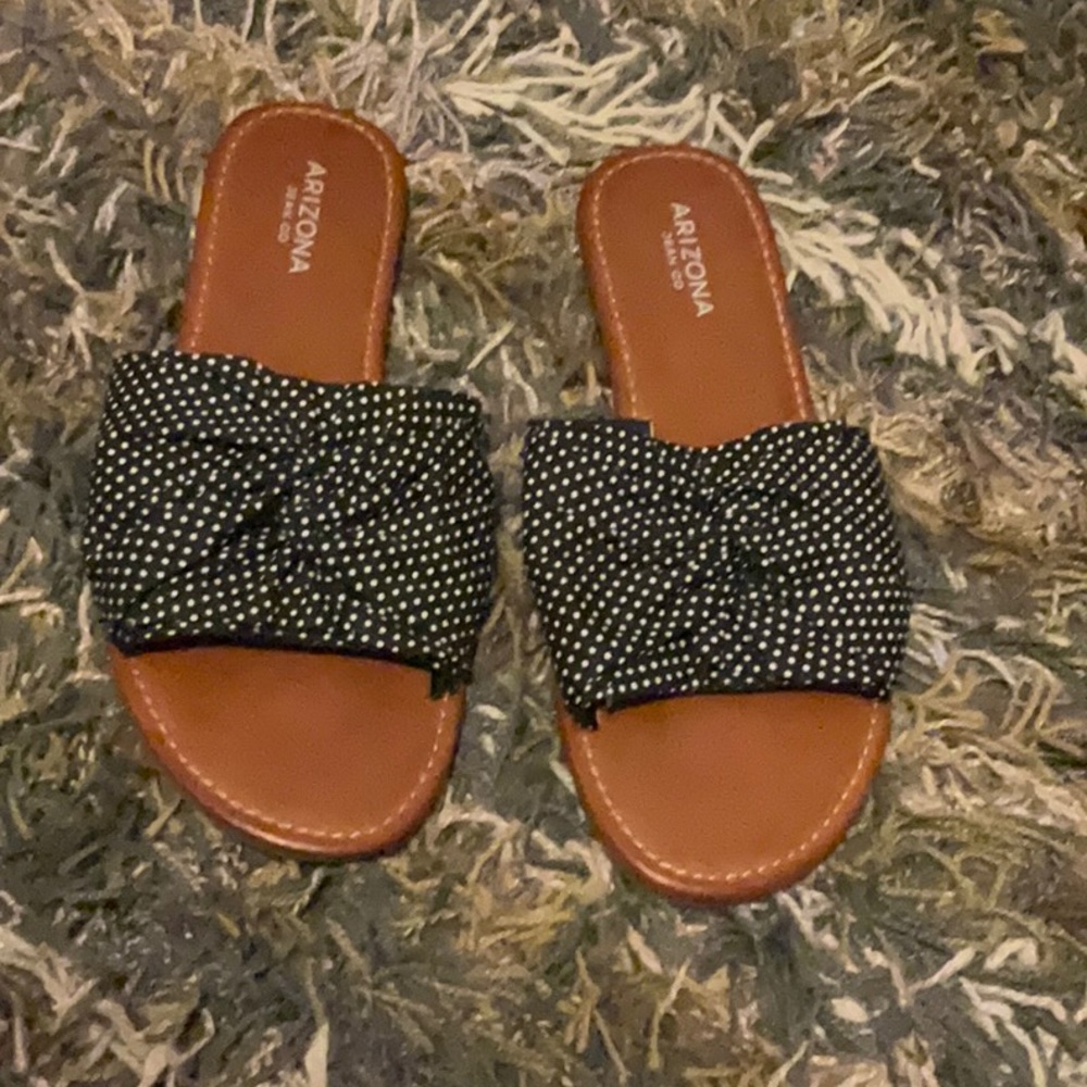 Sandal Black polkadots